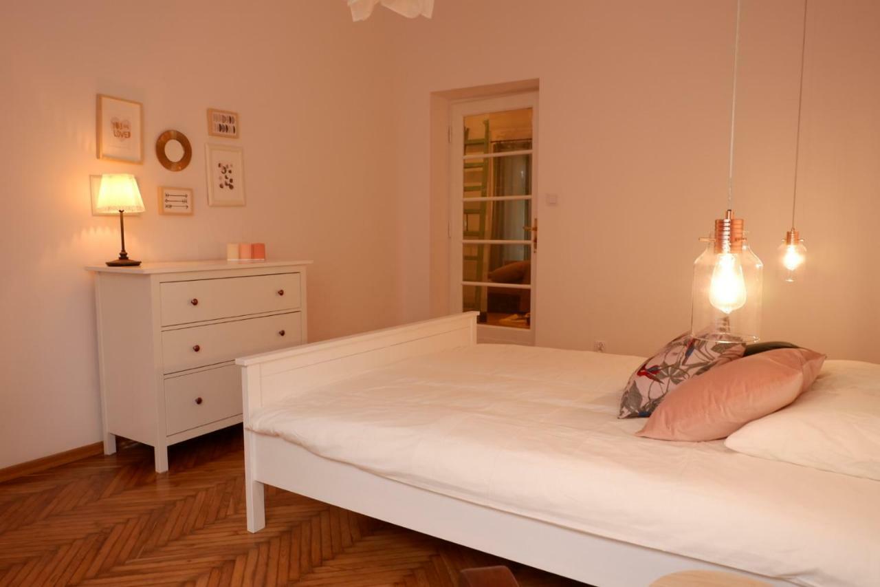 Singer Apartment Old Town Kraków Zewnętrze zdjęcie
